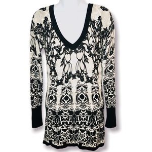 Cache Floral Deep V-Neck Tunic Sweater Black Grey S